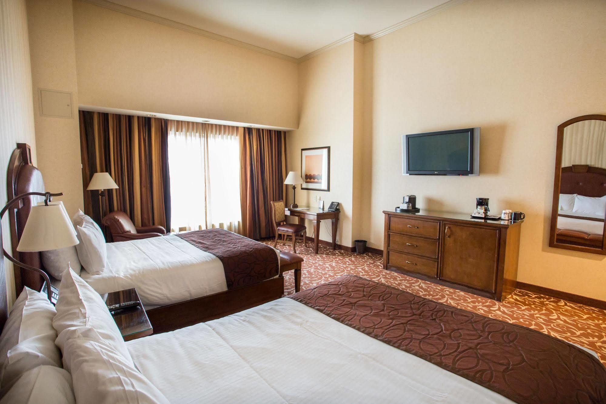 Argosy Casino Hotel & Spa Riverside Exterior foto
